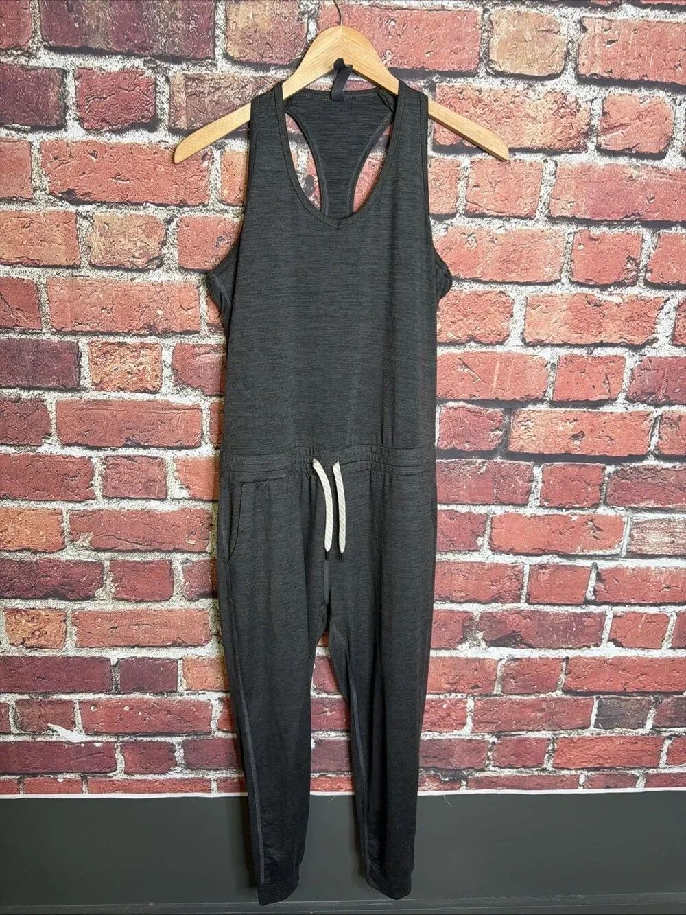 Vuori Women's Sz S Charcoal Gray Heather Racerback One-Piece Lux Jumpsuit $98